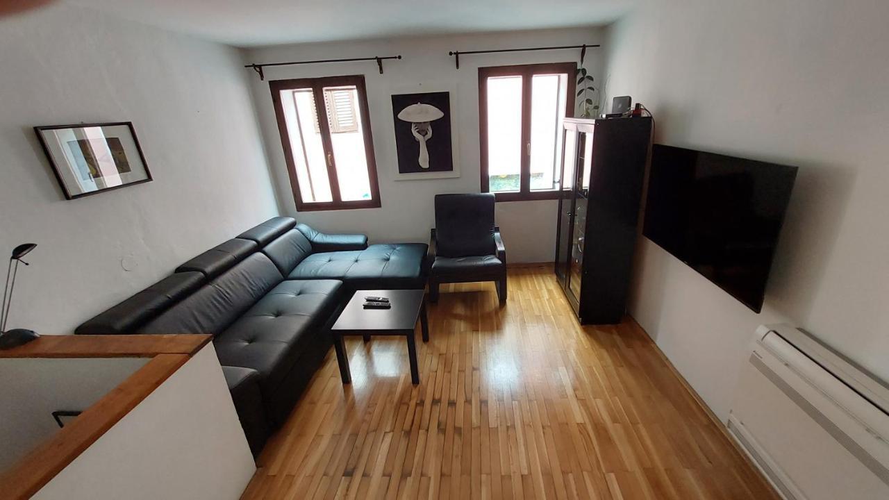 Apartment Capo D'Istria كوبر المظهر الخارجي الصورة