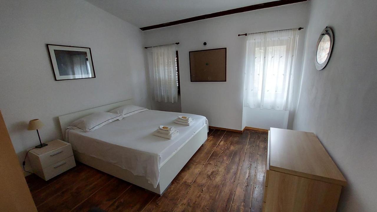 Apartment Capo D'Istria كوبر المظهر الخارجي الصورة